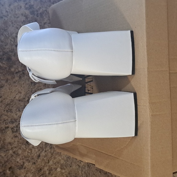 NWB Mary Jane Pump Block Heels 7.5 - Picture 3 of 8